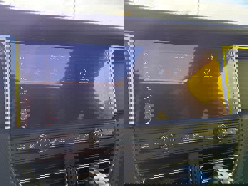 Image Porsche 慍慣⁮吨灹㤠䈵⠩ㄱ㈮㄰ⴳ⤾ 2.0 Phase 2 245 PDK7 PDLS+ TO GPS Caméra Carplay Sièges cuir élec à mémoires 18 positions chauffants